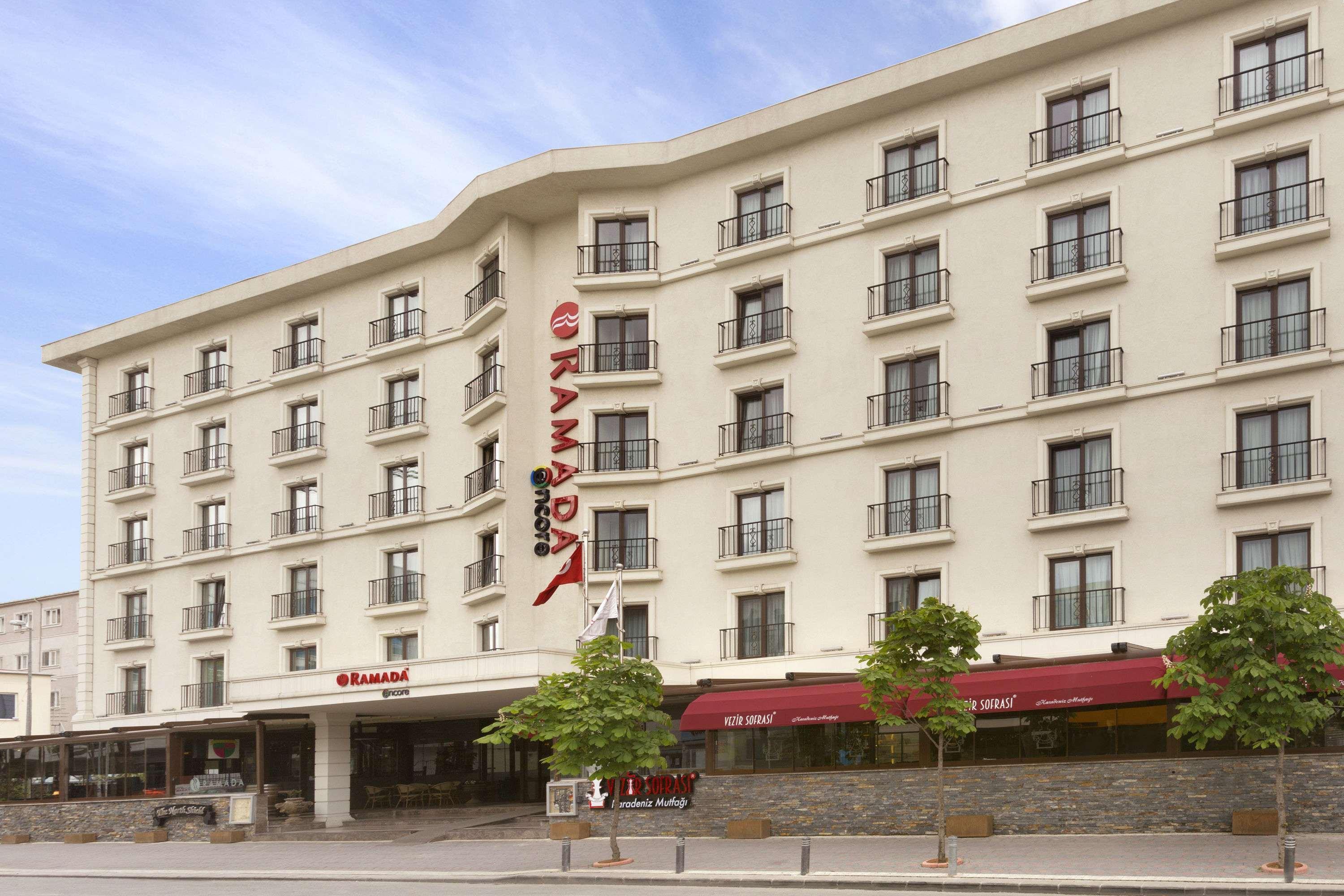 Ramada By Wyndham Istanbul Florya Hotell Eksteriør bilde