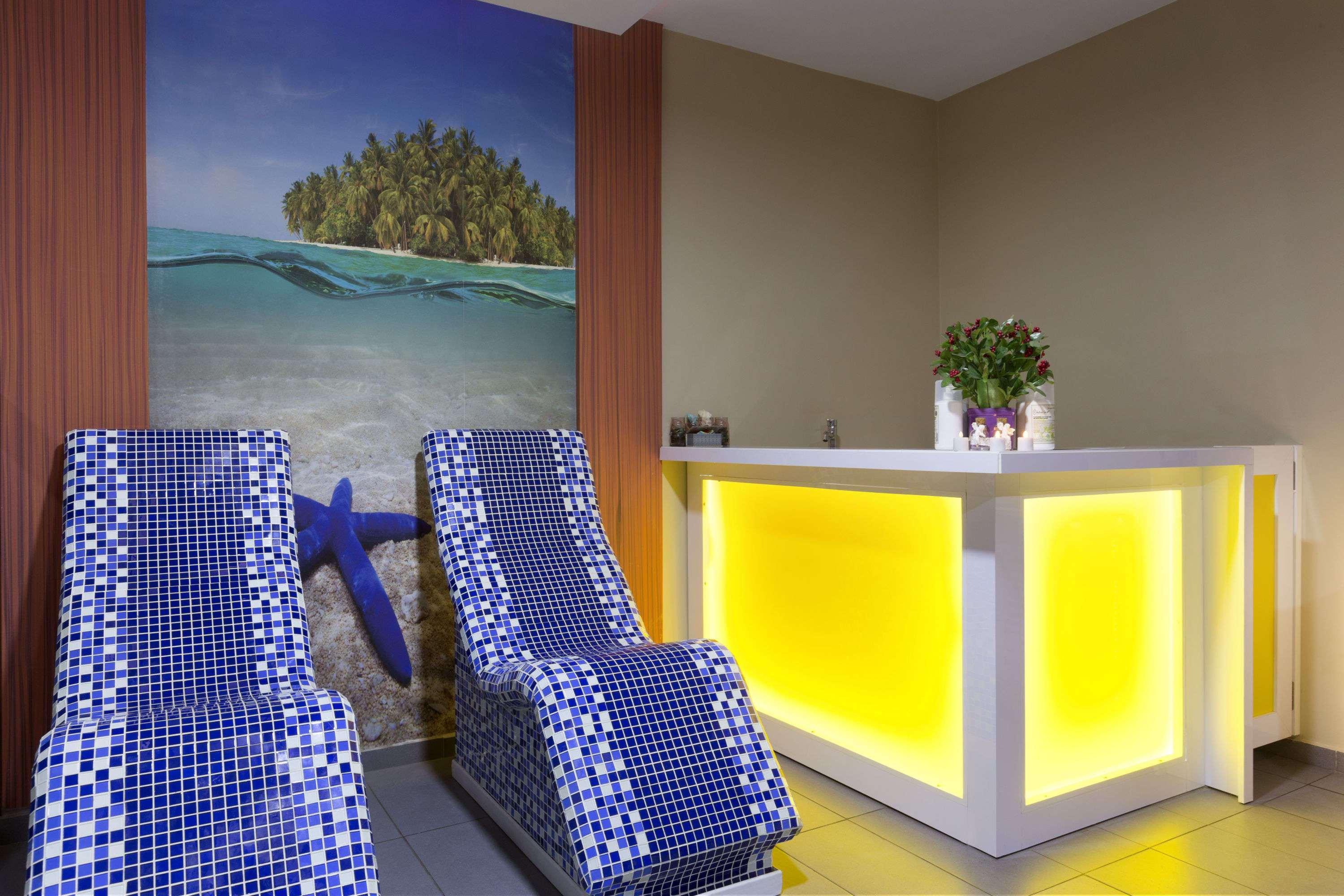 Ramada By Wyndham Istanbul Florya Hotell Eksteriør bilde