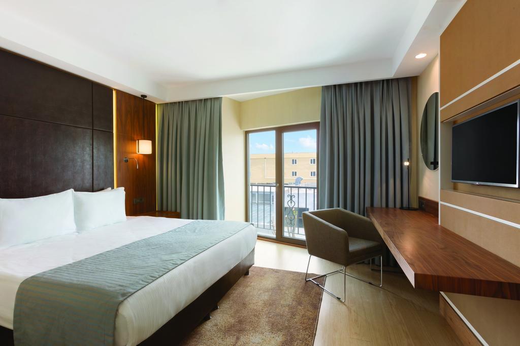 Ramada By Wyndham Istanbul Florya Hotell Eksteriør bilde