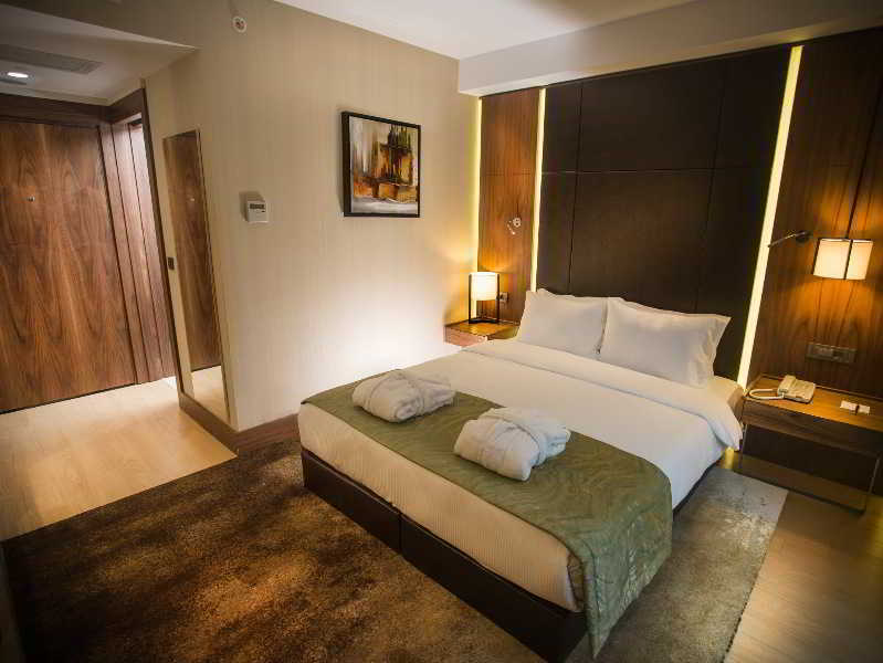 Ramada By Wyndham Istanbul Florya Hotell Eksteriør bilde